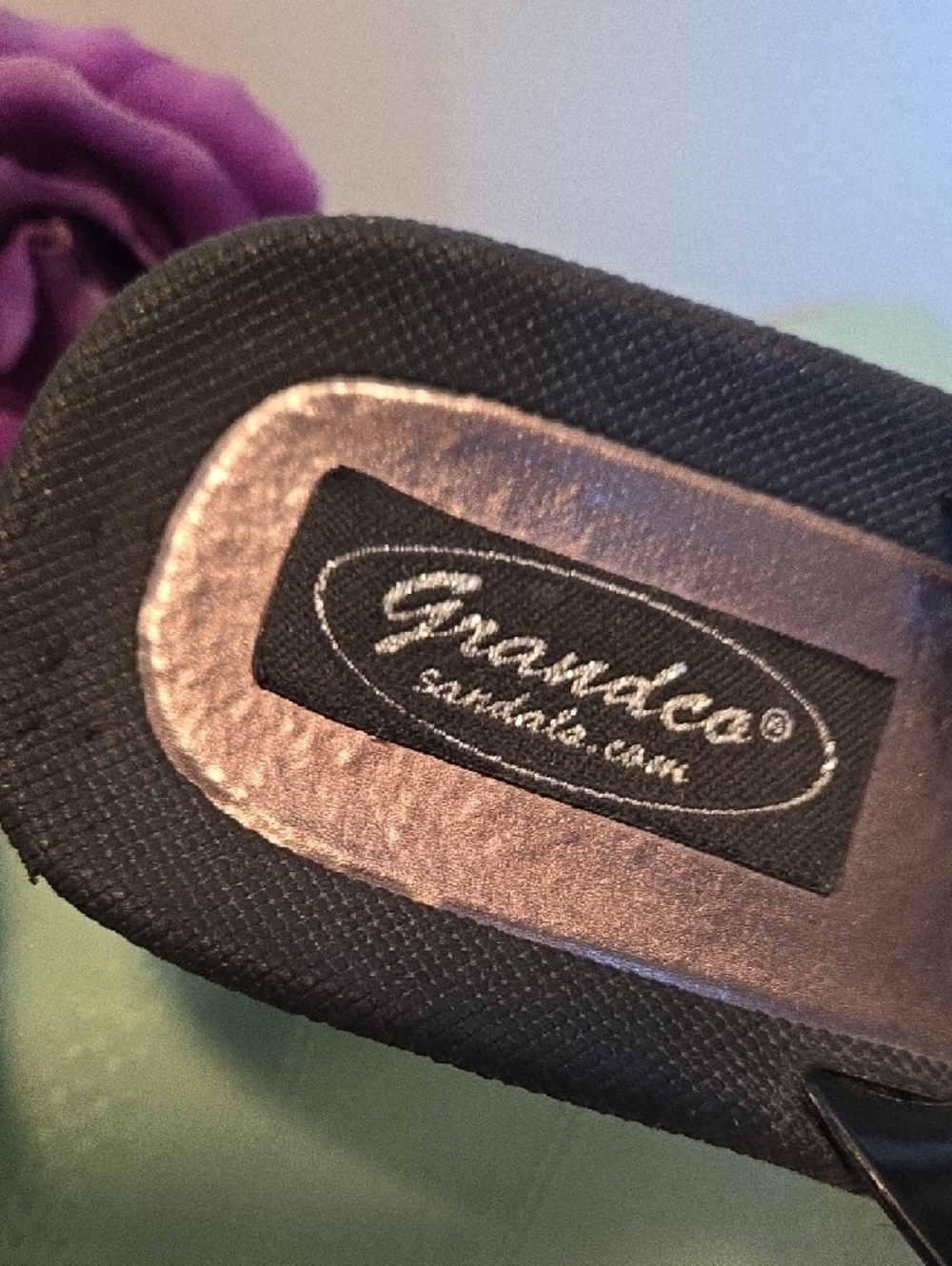 Grandco Jeweled Wedge Sandals – Black Flip‑Flops with Multicolor Stones Sz 9 - Picture 2 of 8